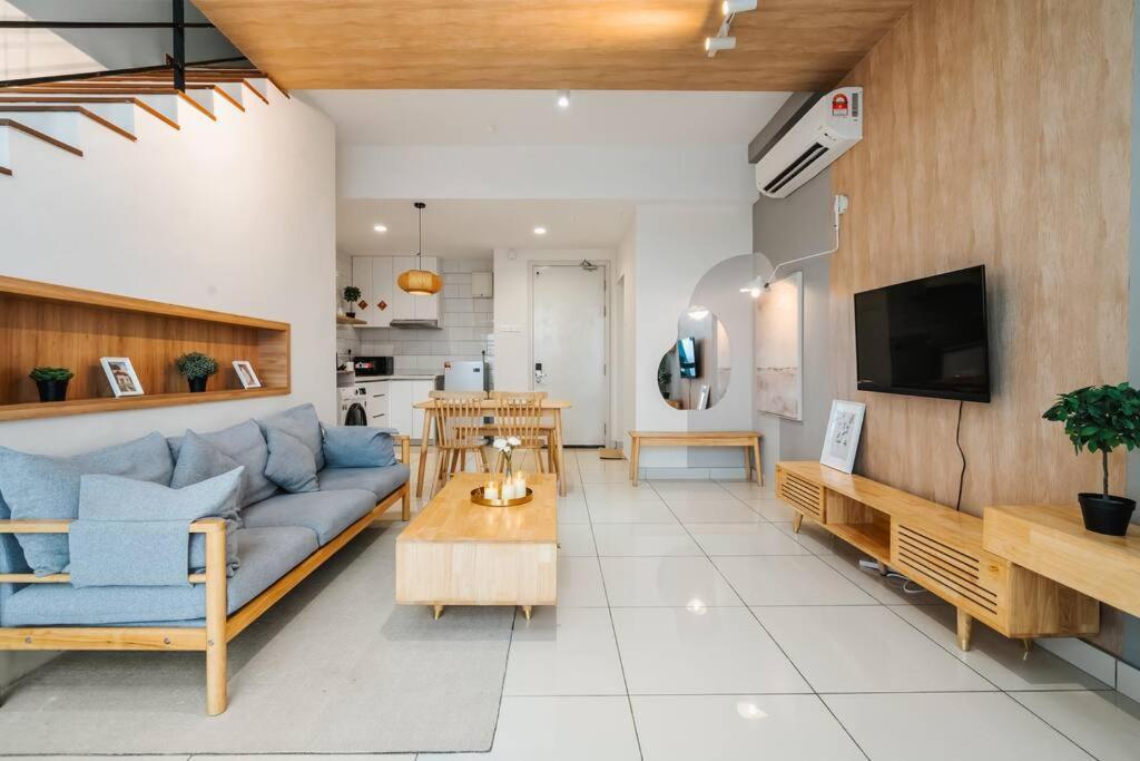 Arte Mont Kiara-netflix-muji-6pax * Kuala Lumpur